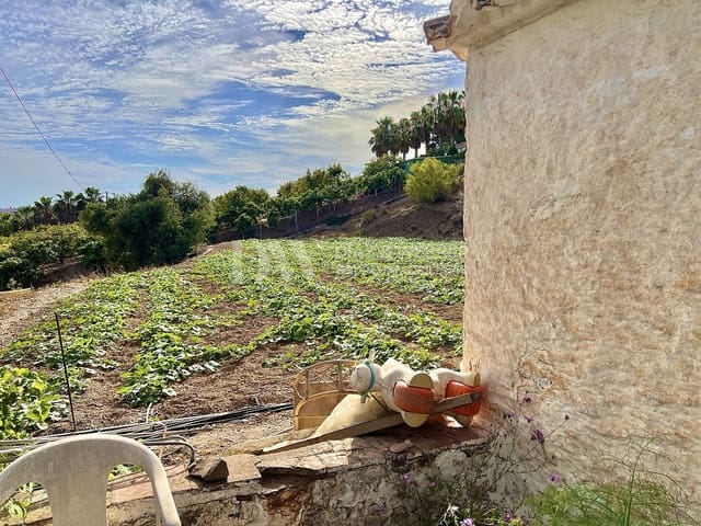 Grunde uden byggetilladelser til salg i Vélez-Málaga - € 230.000 (Ref: 7563716)