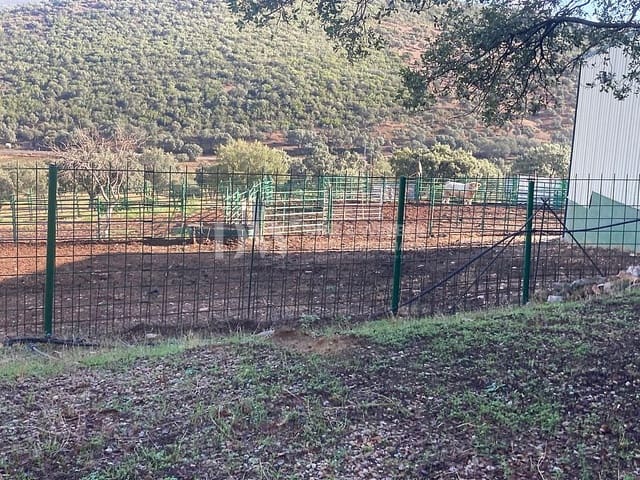 Rakentamaton maa myytävänä paikassa Puertollano - 950 000 € (Ref: 8930491)