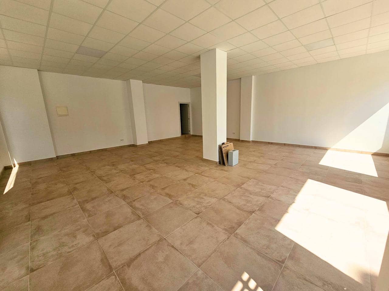 1 sypialnia Biznes do wynajęcia w Elche / Elx - 800 € (Ref: 9403606)