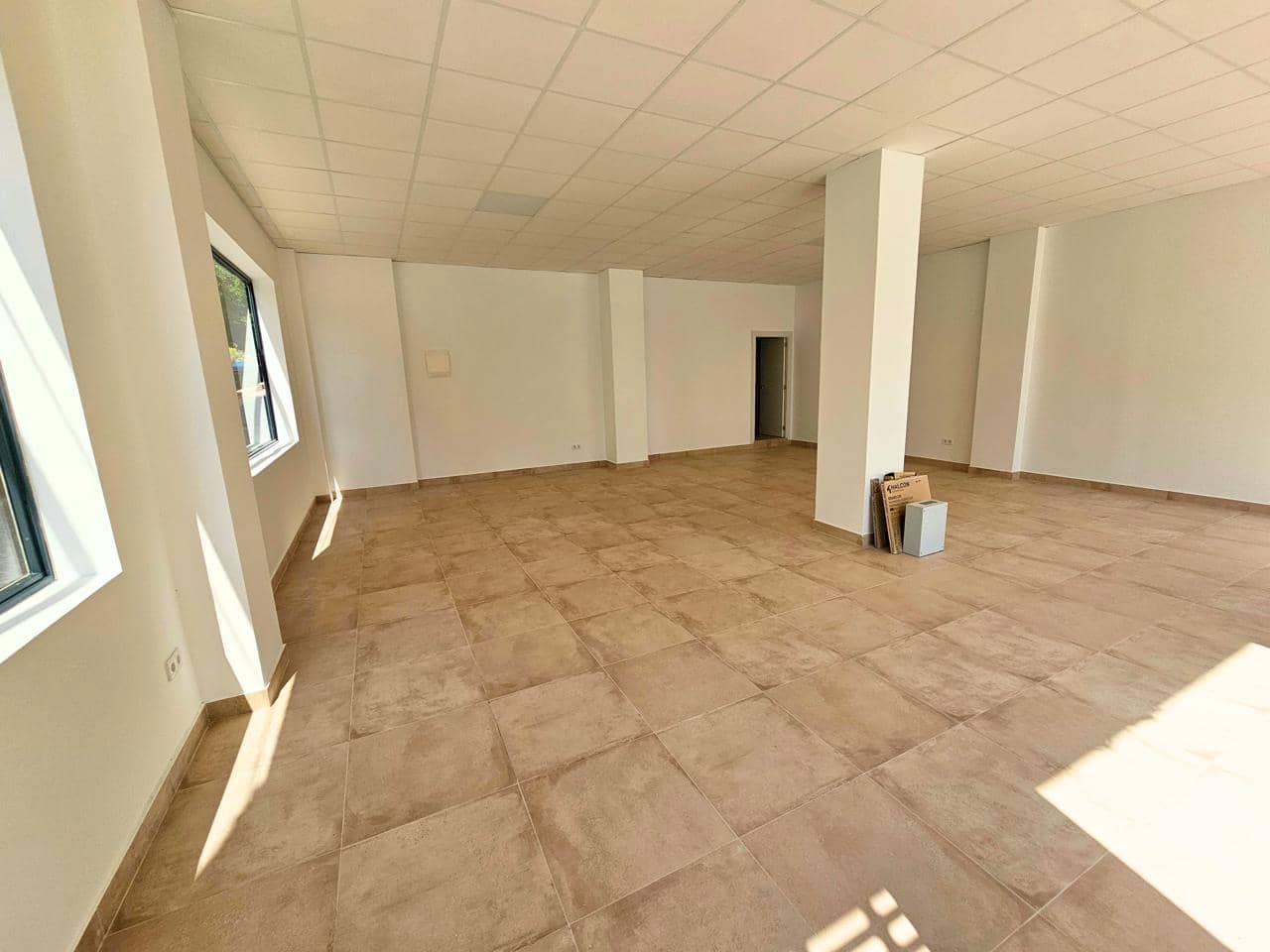 1 sypialnia Biznes do wynajęcia w Elche / Elx - 800 € (Ref: 9403606)