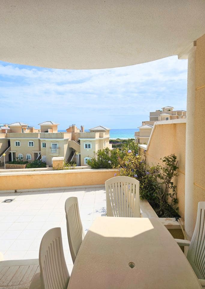 3 makuuhuone Huvila myytävänä paikassa Guardamar del Segura mukana uima-altaan 
autotalli - 399 990 € (Ref: 9403607)