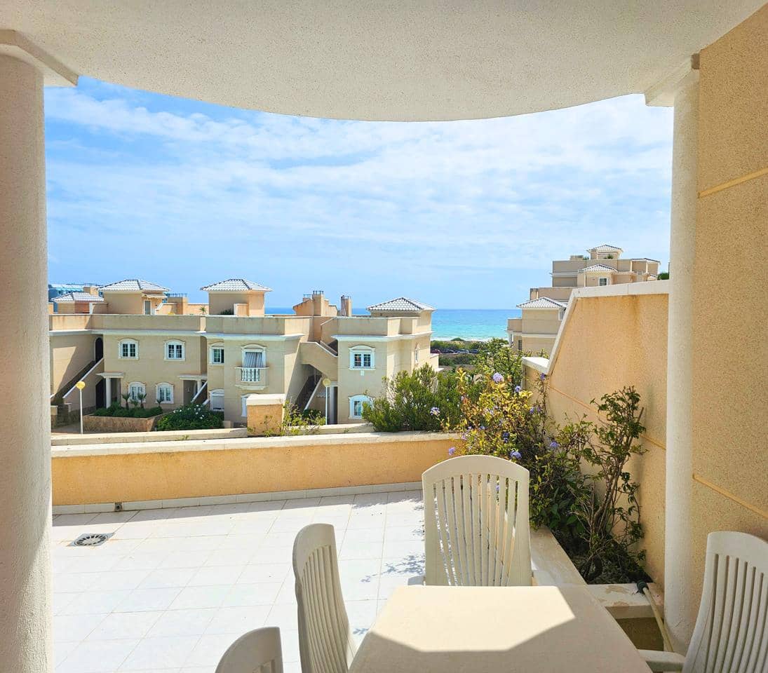 3 makuuhuone Huvila myytävänä paikassa Guardamar del Segura mukana uima-altaan 
autotalli - 399 990 € (Ref: 9403607)