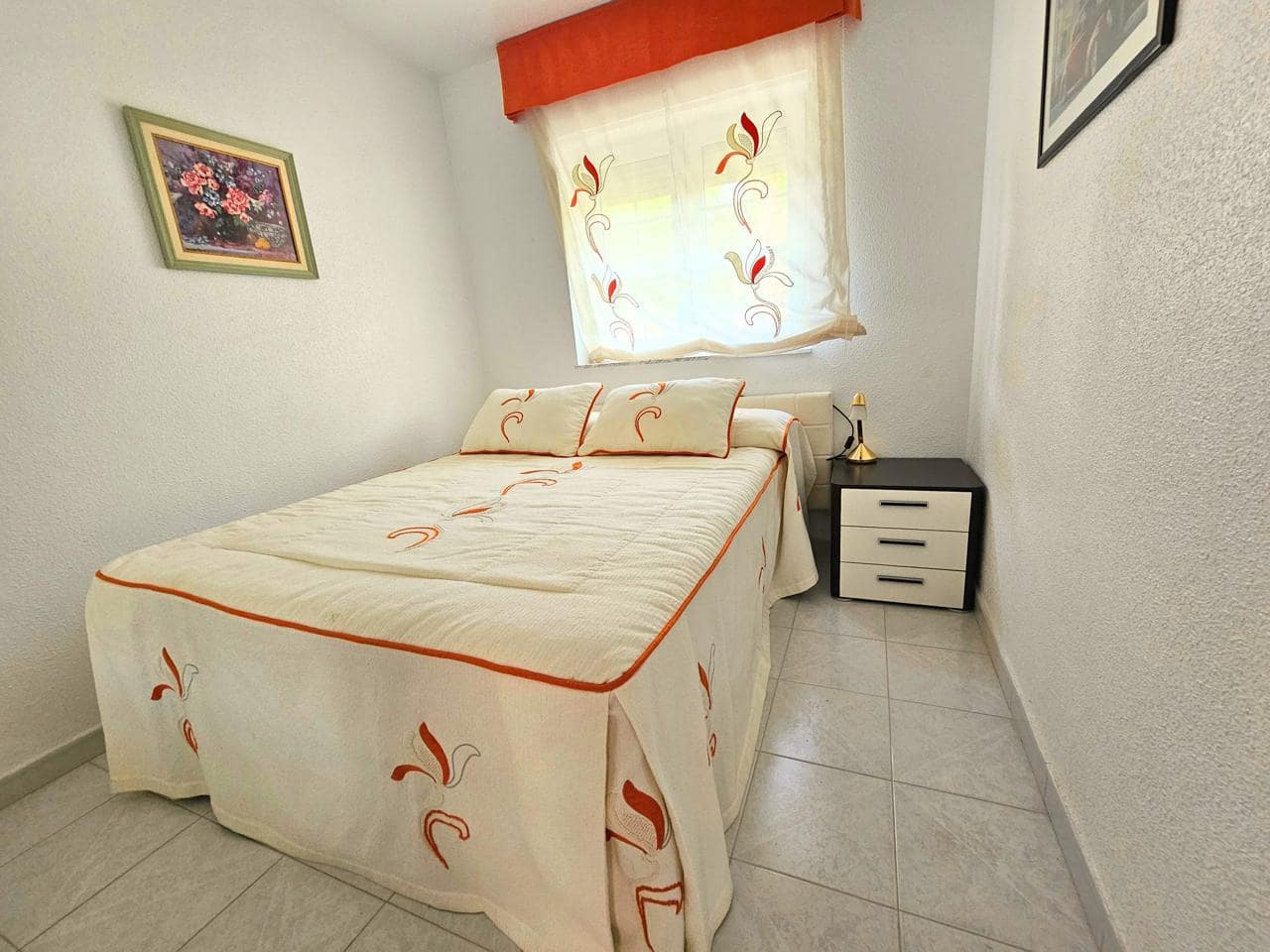 3 makuuhuone Huvila myytävänä paikassa Guardamar del Segura mukana uima-altaan 
autotalli - 399 990 € (Ref: 9403607)