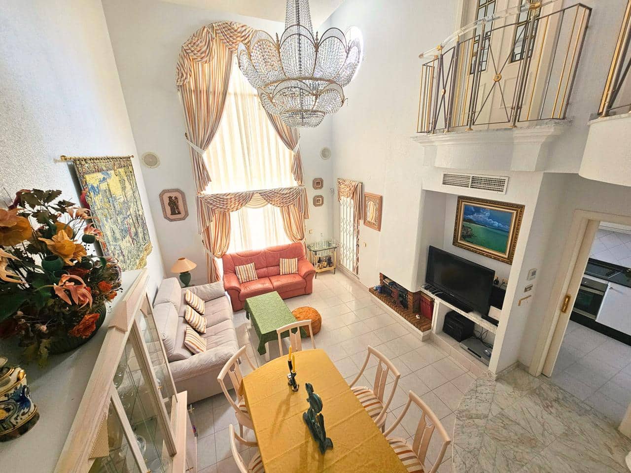 3 makuuhuone Huvila myytävänä paikassa Guardamar del Segura mukana uima-altaan 
autotalli - 399 990 € (Ref: 9403607)