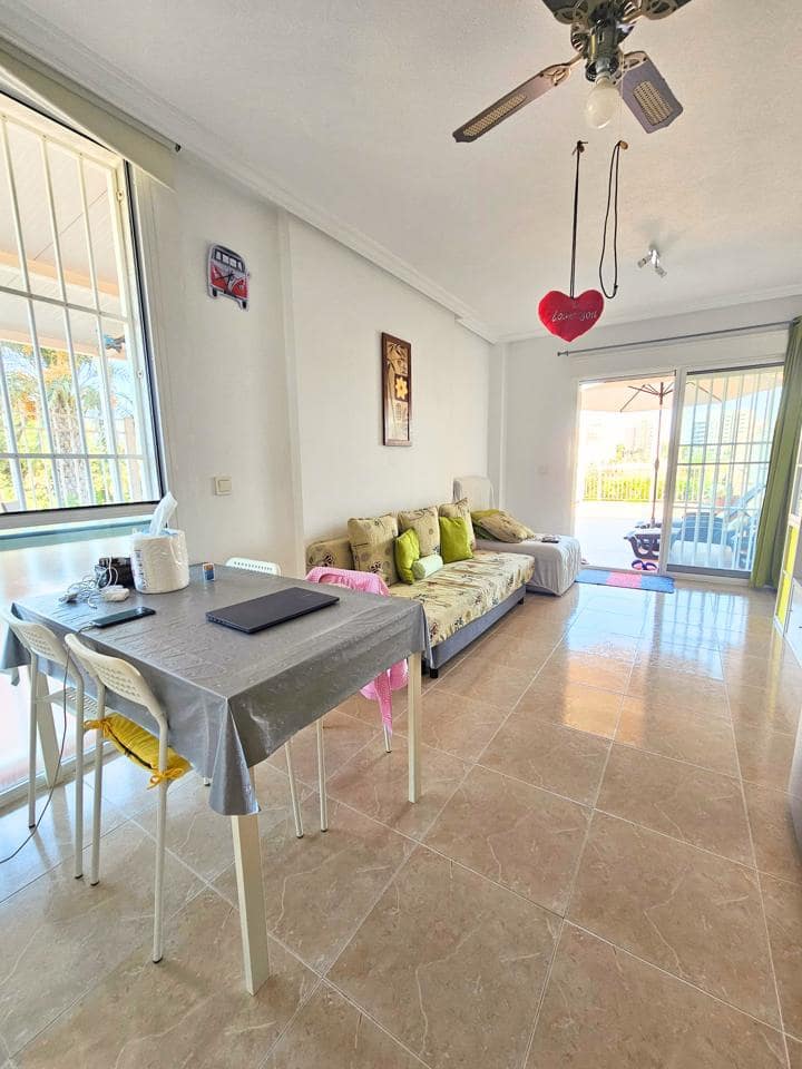 Appartement de 2 chambres à louer à Guardamar del Segura avec piscine garage - 900 € (Ref: 9403610)