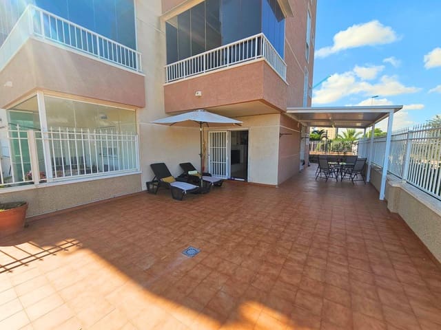 2 makuuhuone Asunto vuokrattavana paikassa Puerto Deportivo, Guardamar del Segura mukana uima-altaan 
autotalli - 900 € (Ref: 9403610)