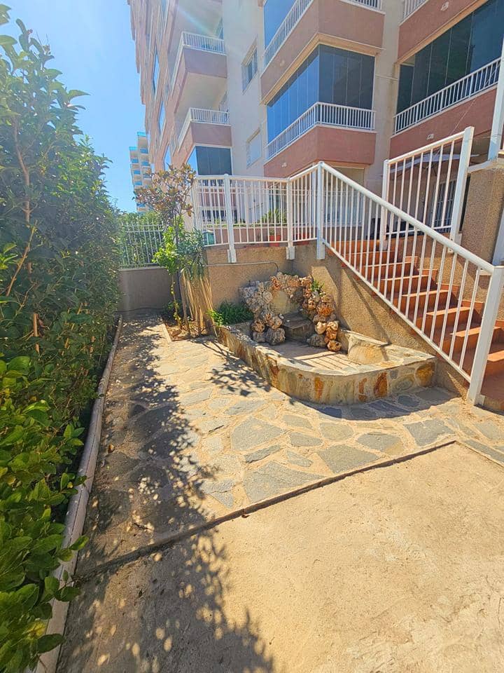 Appartement de 2 chambres à louer à Guardamar del Segura avec piscine garage - 900 € (Ref: 9403610)