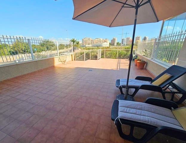 2 makuuhuone Asunto vuokrattavana paikassa Puerto Deportivo, Guardamar del Segura mukana uima-altaan 
autotalli - 900 € (Ref: 9403610)