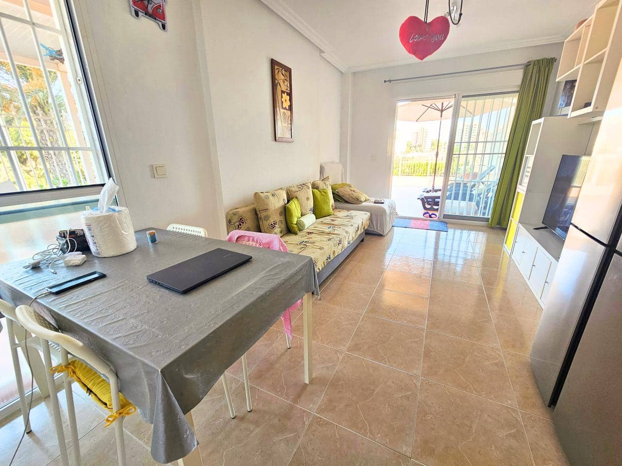 Appartement de 2 chambres à louer à Guardamar del Segura avec piscine garage - 900 € (Ref: 9403610)