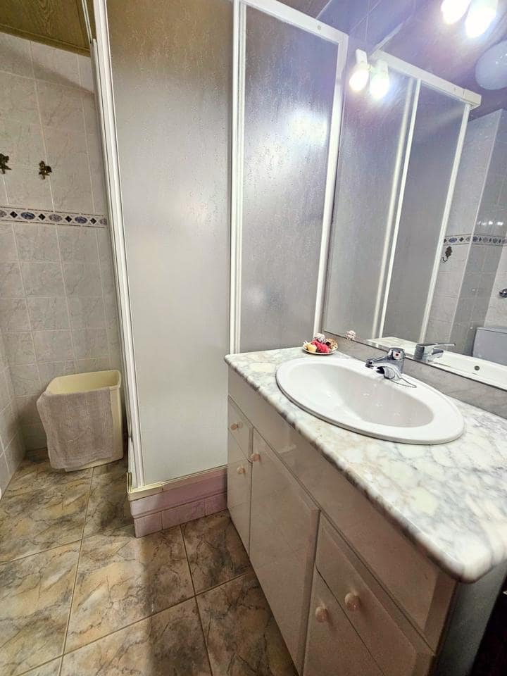 2 makuuhuone Asunto myytävänä paikassa Guardamar del Segura - 155 000 € (Ref: 9403612)