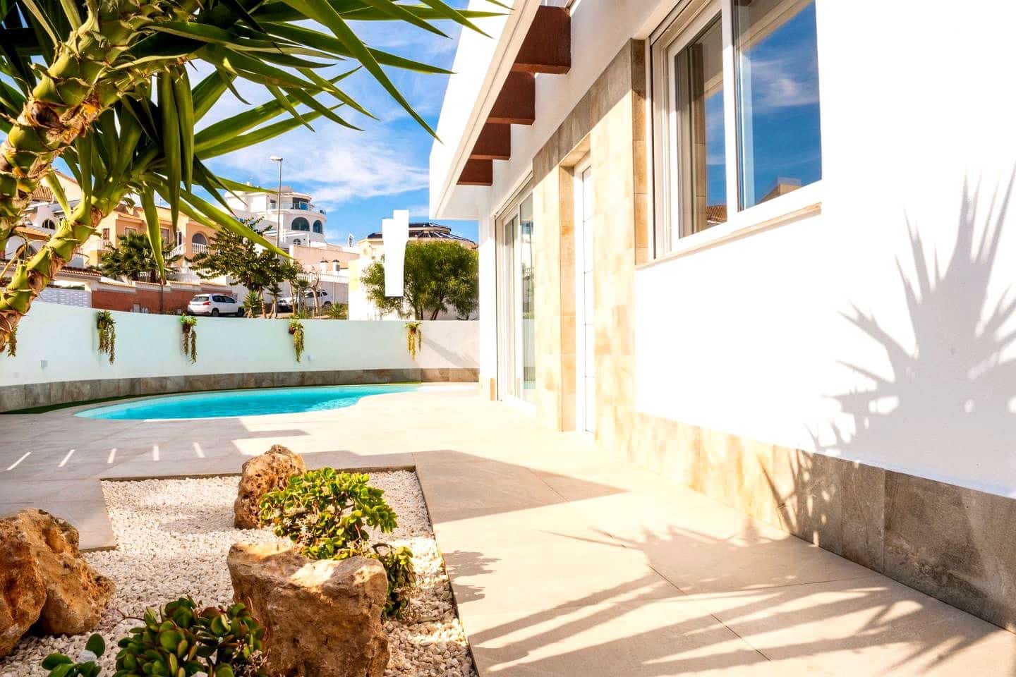 5 Zimmer Villa zu verkaufen in Rojales mit Pool - 556.000 € (Ref: 9403613)