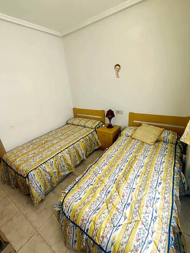 3 soveværelse Lejlighed til salg i Torrevieja - € 134.000 (Ref: 9403614)