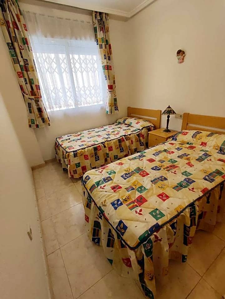 3 soveværelse Lejlighed til salg i Torrevieja - € 134.000 (Ref: 9403614)