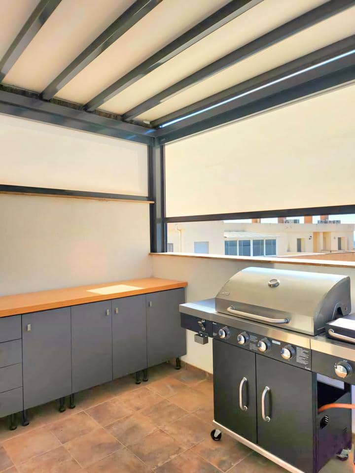 Piso de 3 habitaciones en Guardamar del Segura en venta con piscina garaje - 265.000 € (Ref: 9403616)