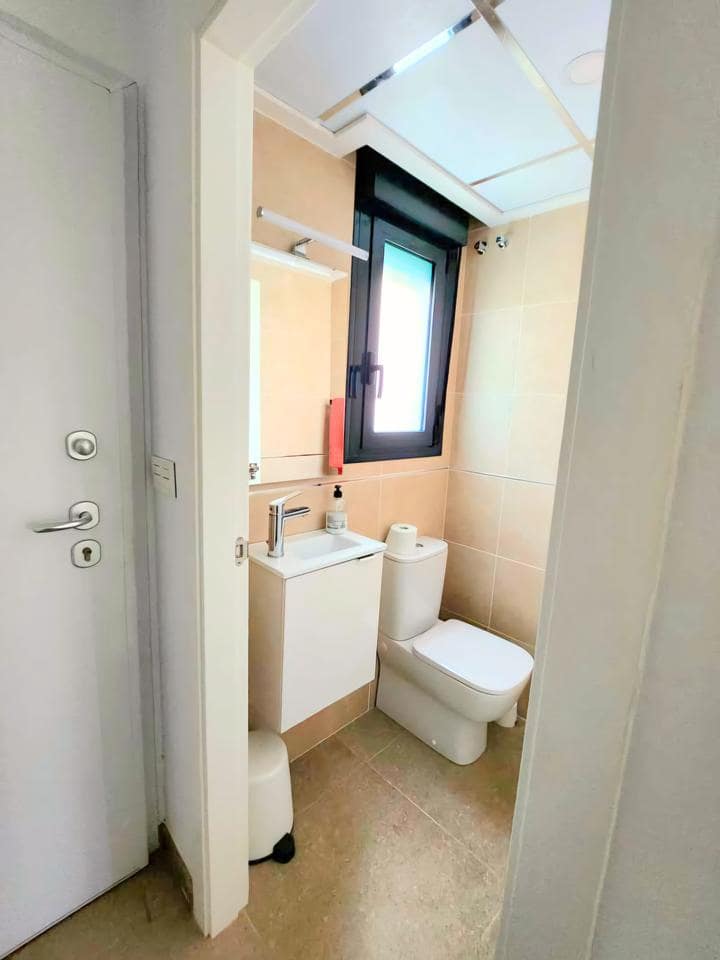 Piso de 3 habitaciones en Guardamar del Segura en venta con piscina garaje - 265.000 € (Ref: 9403616)