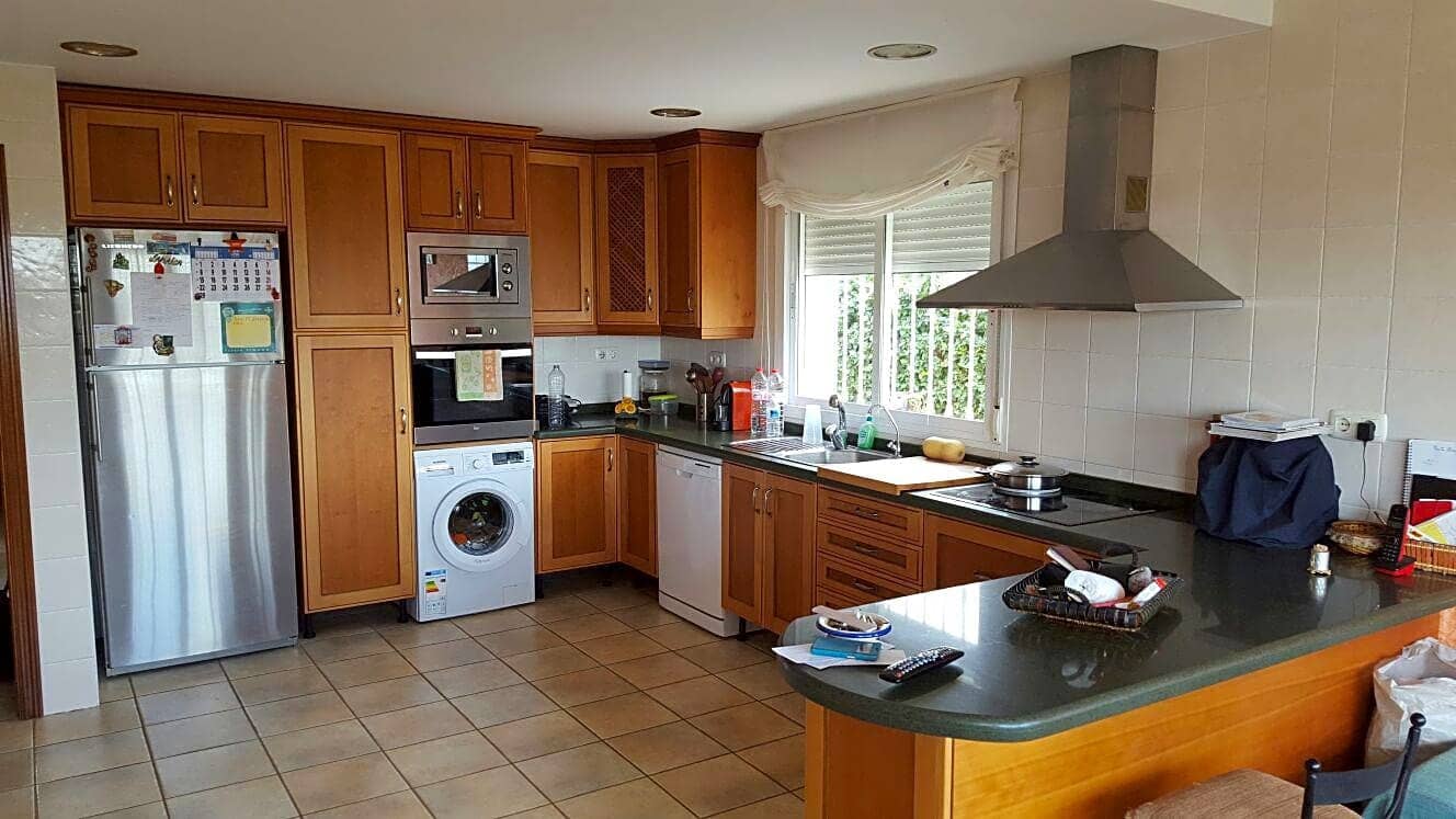 4 soveværelse Villa til salg i Muchamiel / Mutxamel med swimmingpool garage - € 588.000 (Ref: 9403619)