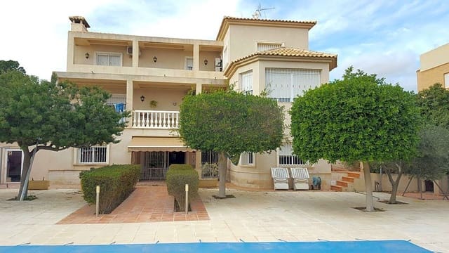 4 soveværelse Villa til salg i Muchamiel / Mutxamel med swimmingpool garage - € 588.000 (Ref: 9403619)