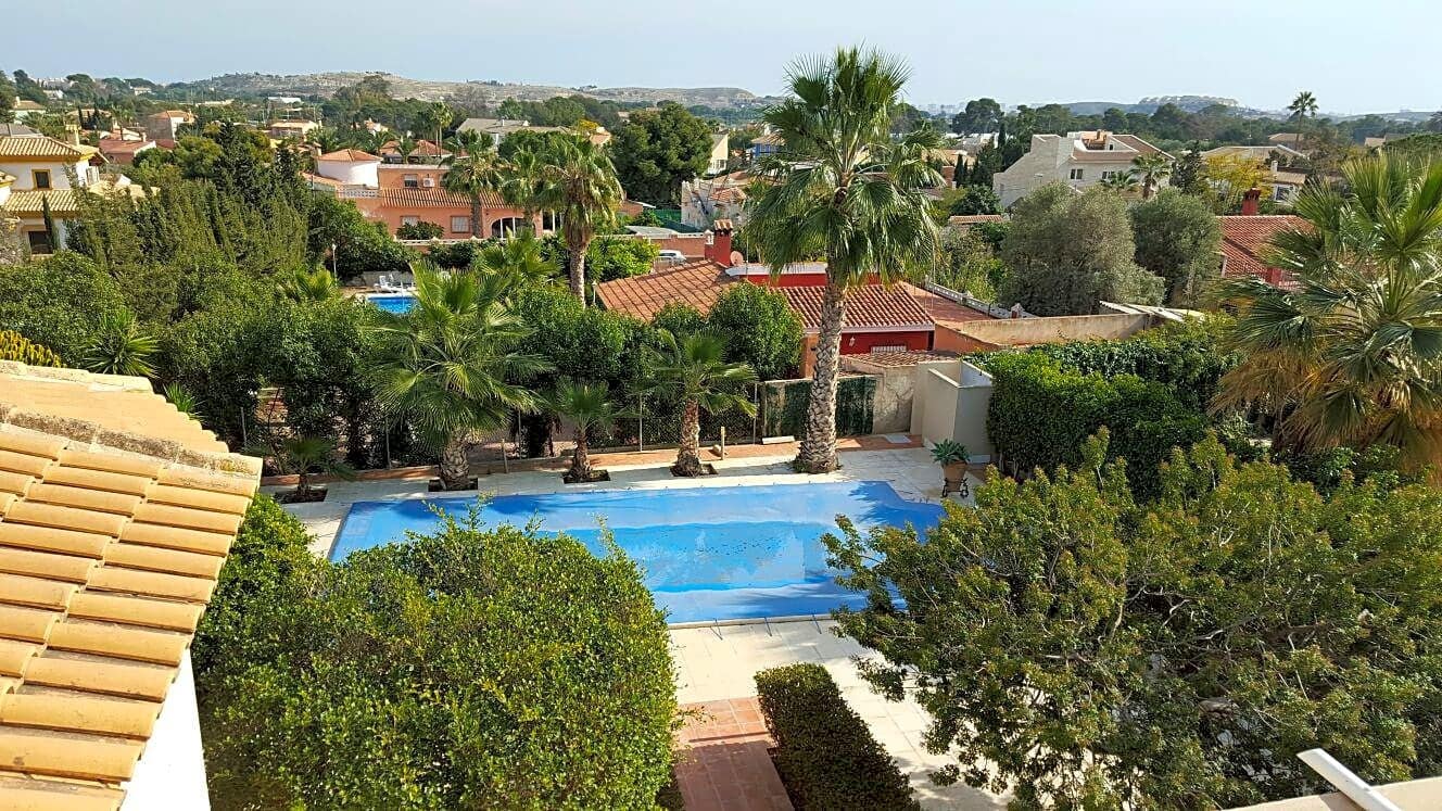 4 soveværelse Villa til salg i Muchamiel / Mutxamel med swimmingpool garage - € 588.000 (Ref: 9403619)