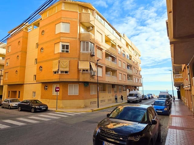 1 bedroom Flat for sale in Guardamar Playa, Guardamar del Segura with garage - € 111,350 (Ref: 9462943)