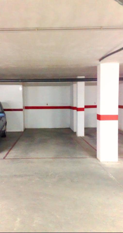 2 makuuhuone Asunto vuokrattavana paikassa Guardamar del Segura mukana 
autotalli - 650 € (Ref: 9467802)