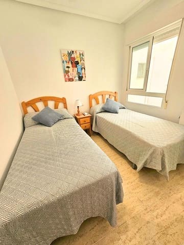 2 Zimmer Wohnung zu vermieten in Zona Pueblo, Guardamar del Segura mit Garage - 650 € (Ref: 9467802)