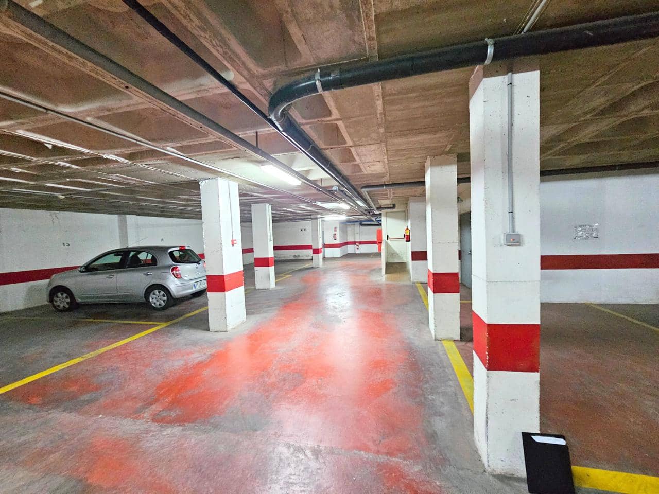 Garage for sale in Guardamar del Segura - € 32,000 (Ref: 9467803)