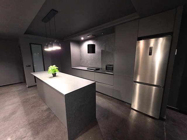 2 chambre Appartement à vendre à Zona Pueblo, Guardamar del Segura - 170 000 € (Ref: 9553046)