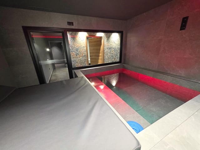 2 chambre Appartement à vendre à Zona Pueblo, Guardamar del Segura - 170 000 € (Ref: 9553046)