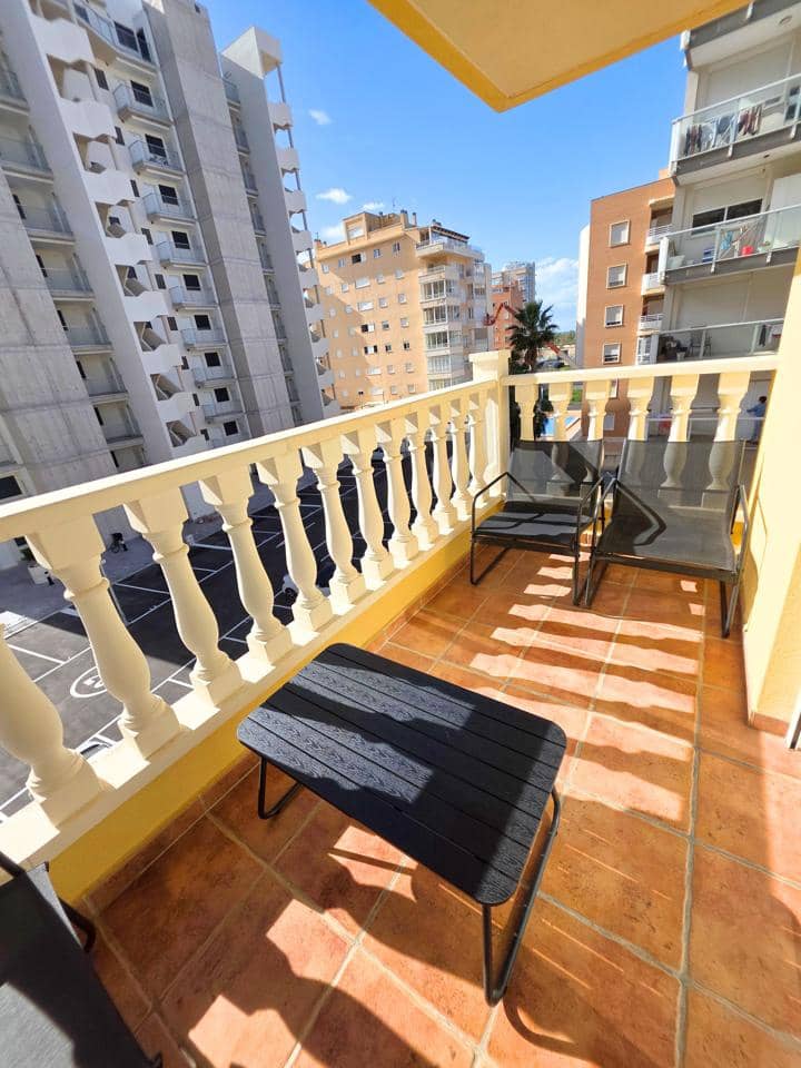 2 soveværelse Lejlighed til leje i Guardamar del Segura med swimmingpool garage - € 650 (Ref: 9573673)