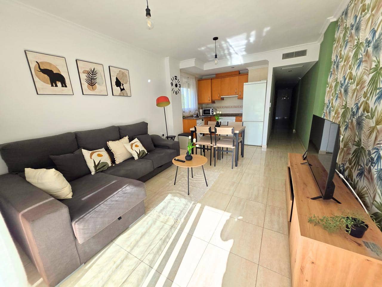 2 soveværelse Lejlighed til leje i Guardamar del Segura med swimmingpool garage - € 650 (Ref: 9573673)