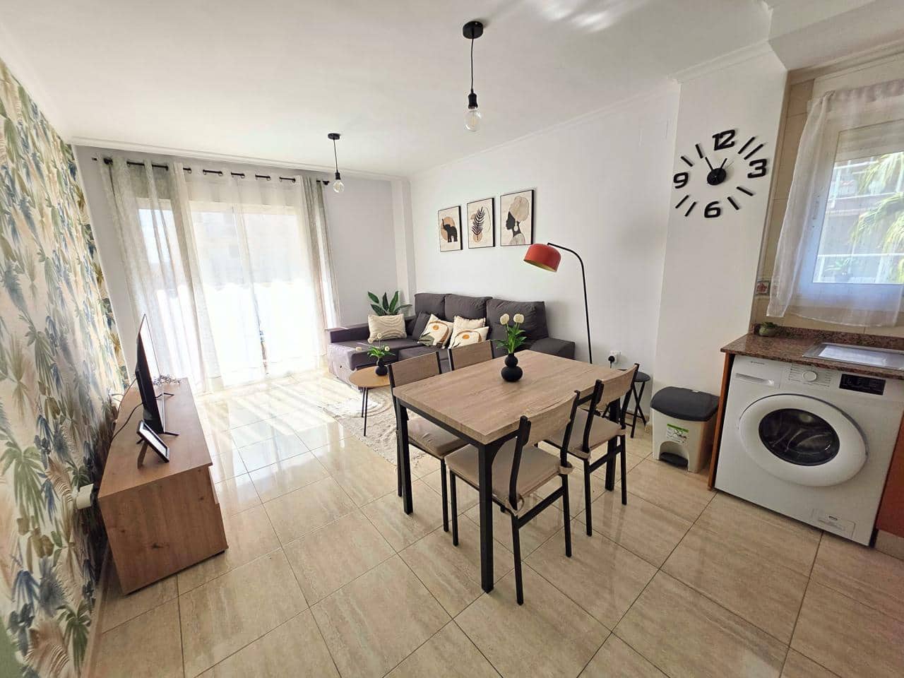 2 soveværelse Lejlighed til leje i Guardamar del Segura med swimmingpool garage - € 650 (Ref: 9573673)