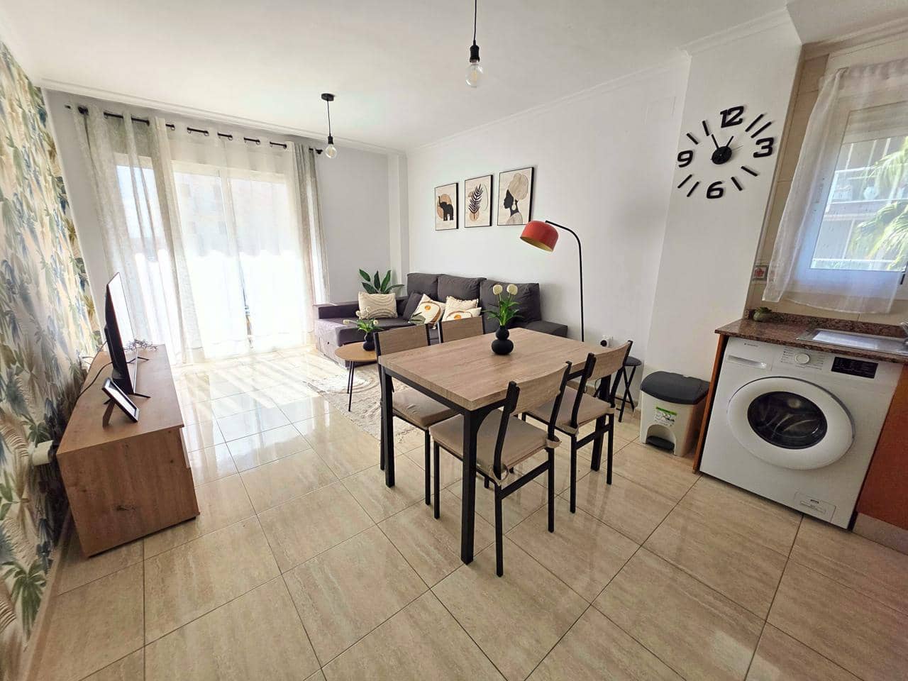 2 soveværelse Lejlighed til leje i Guardamar del Segura med swimmingpool garage - € 650 (Ref: 9573673)