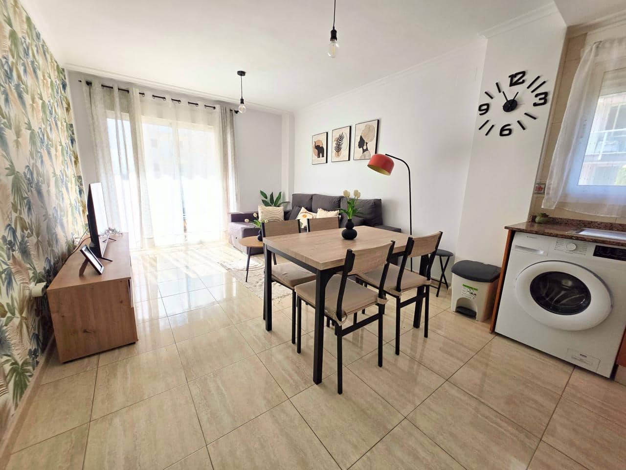 2 soveværelse Lejlighed til leje i Guardamar del Segura med swimmingpool garage - € 650 (Ref: 9573673)