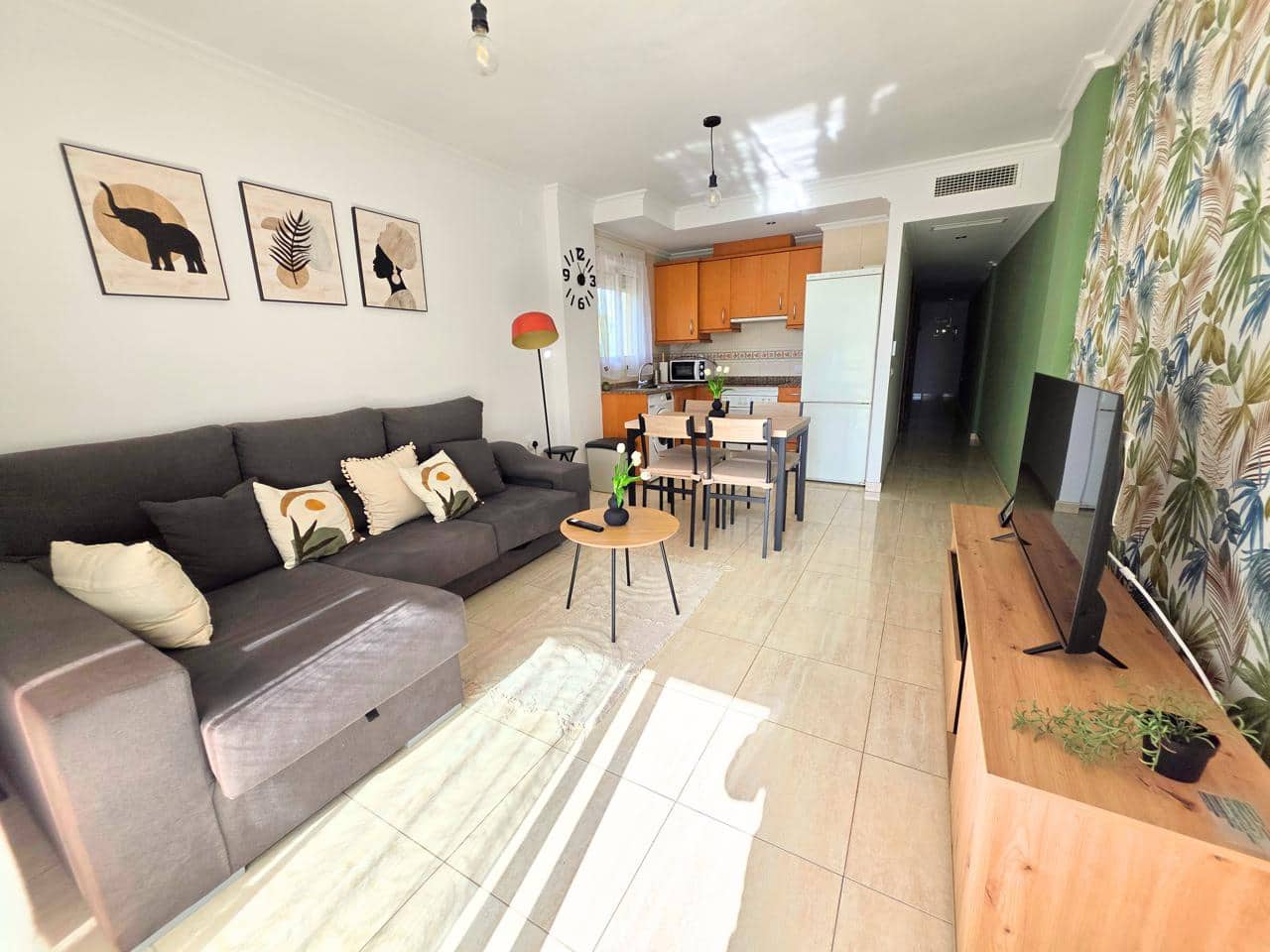 2 soveværelse Lejlighed til leje i Guardamar del Segura med swimmingpool garage - € 650 (Ref: 9573673)