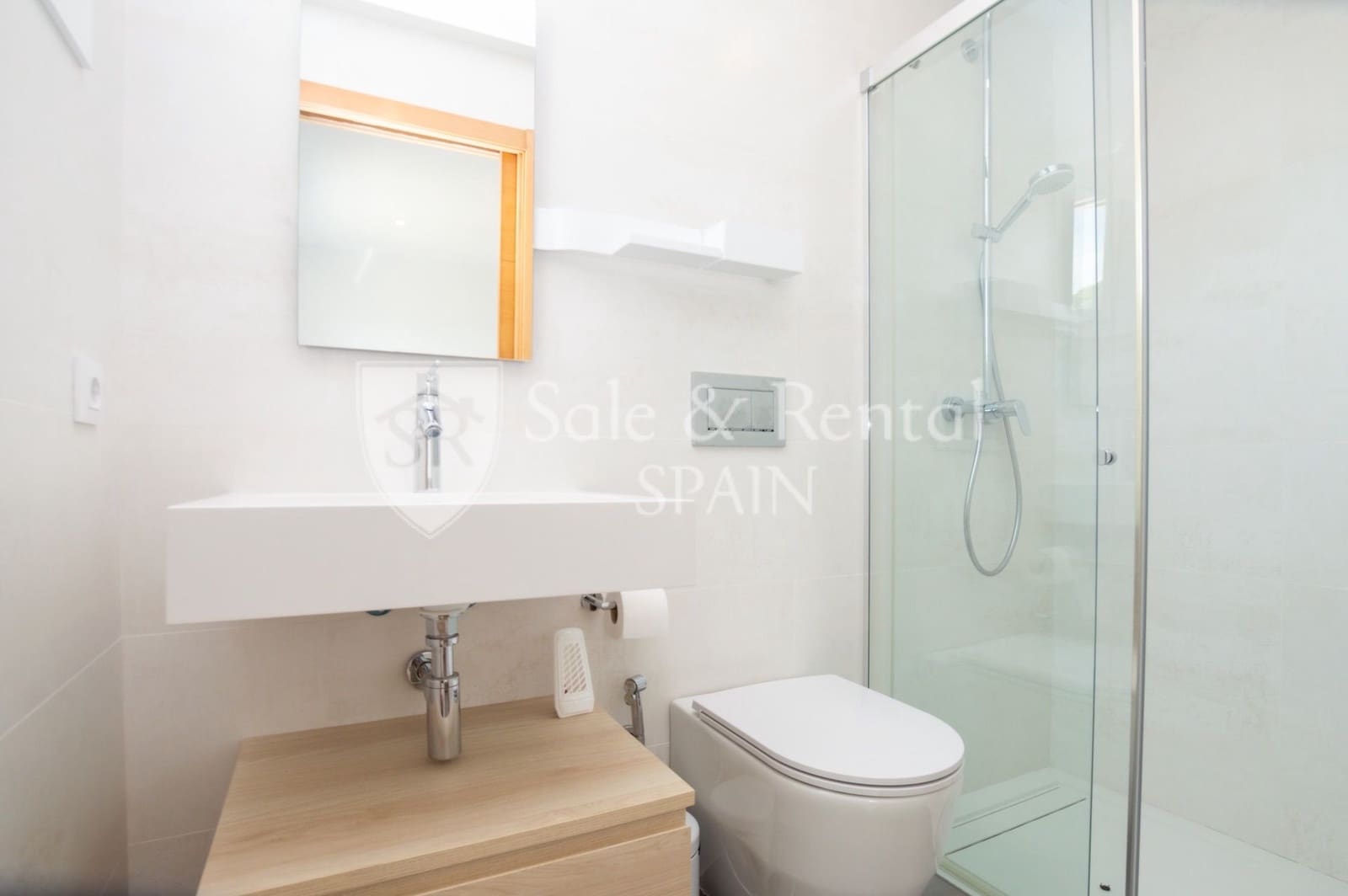 3 slaapkamer Villa te koop in Lloret de Mar met zwembad garage - € 1.250.000 (Ref: 10002568)