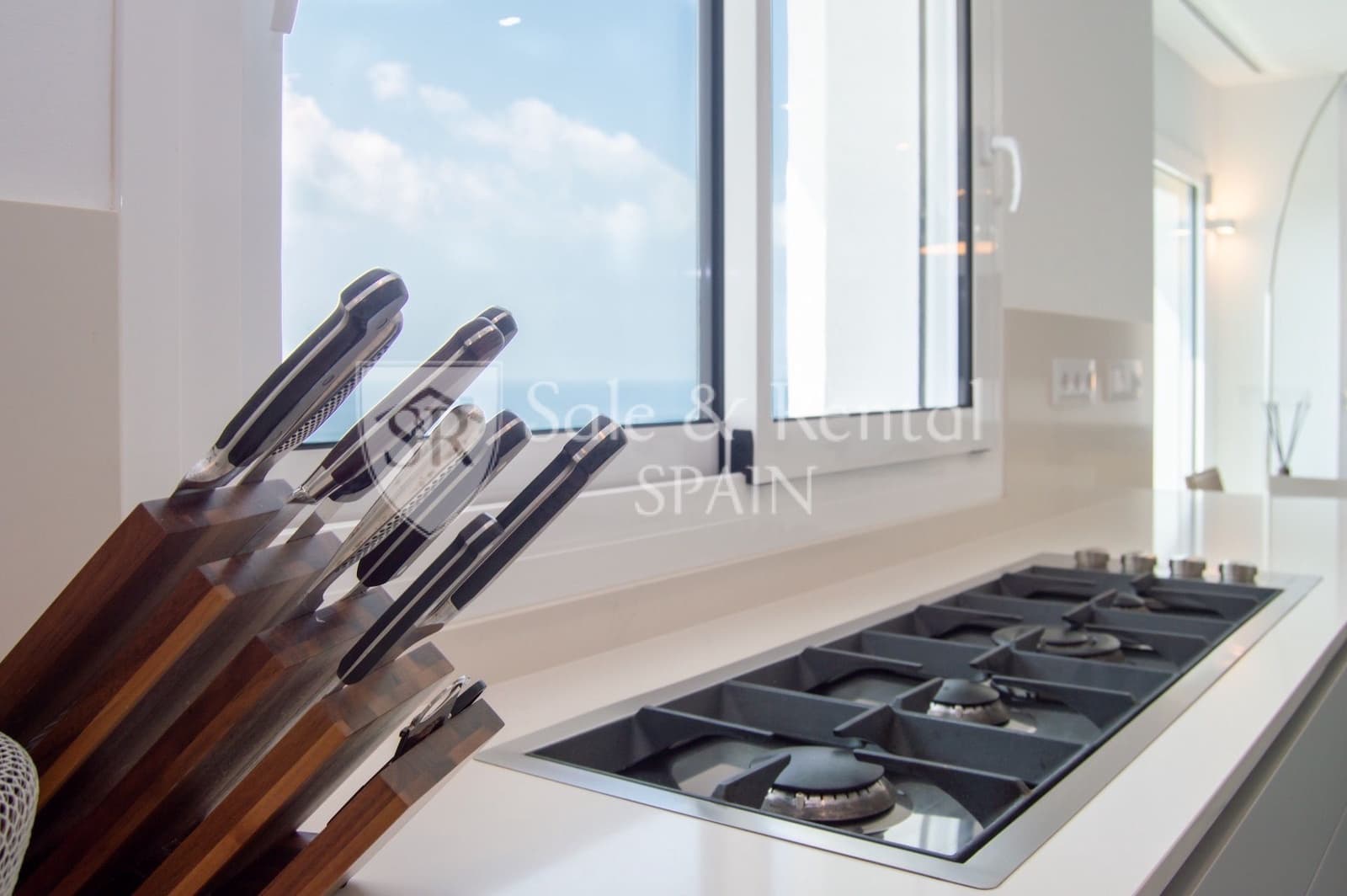 3 slaapkamer Villa te koop in Lloret de Mar met zwembad garage - € 1.250.000 (Ref: 10002568)