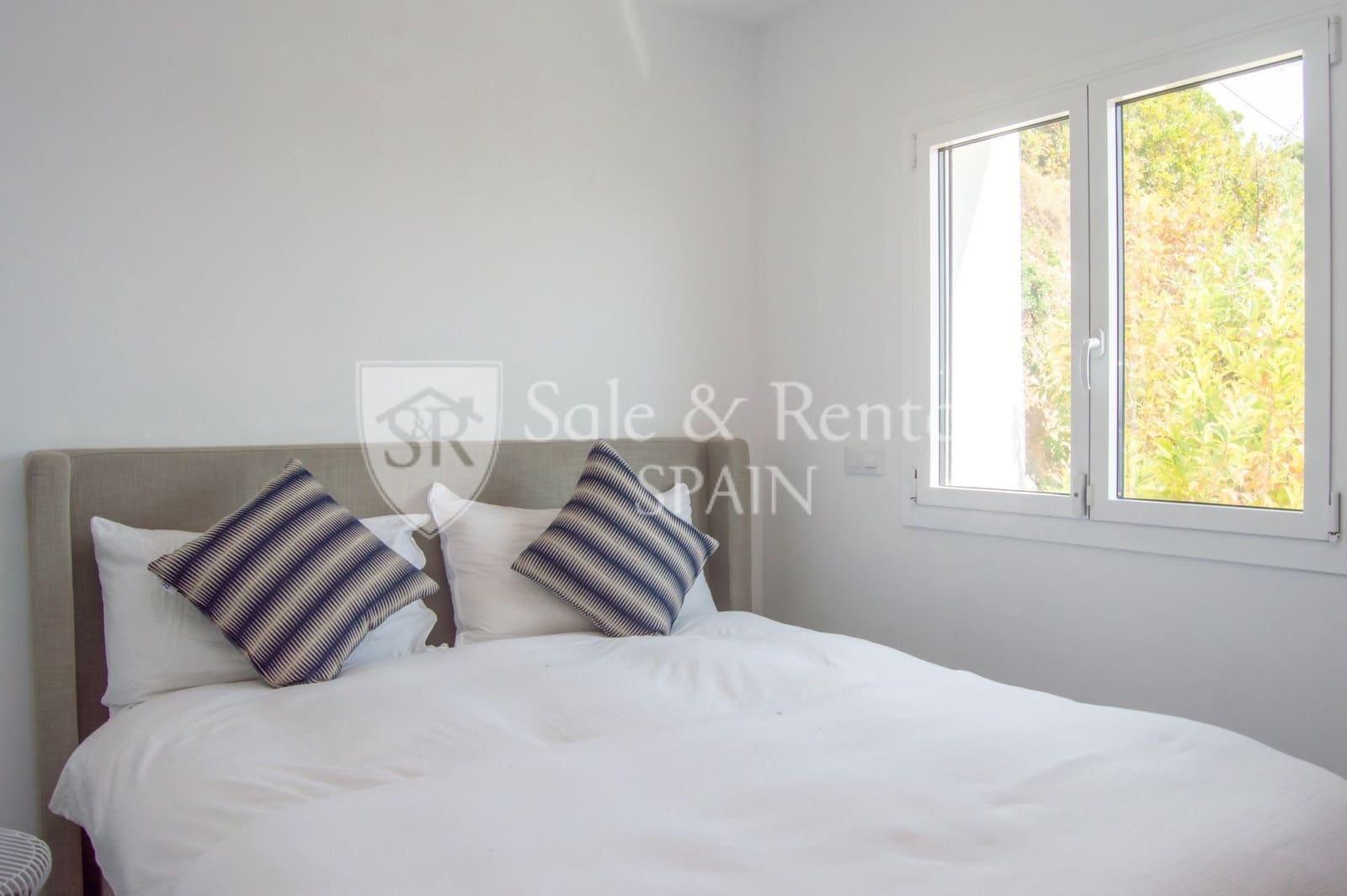 3 slaapkamer Villa te koop in Lloret de Mar met zwembad garage - € 1.250.000 (Ref: 10002568)