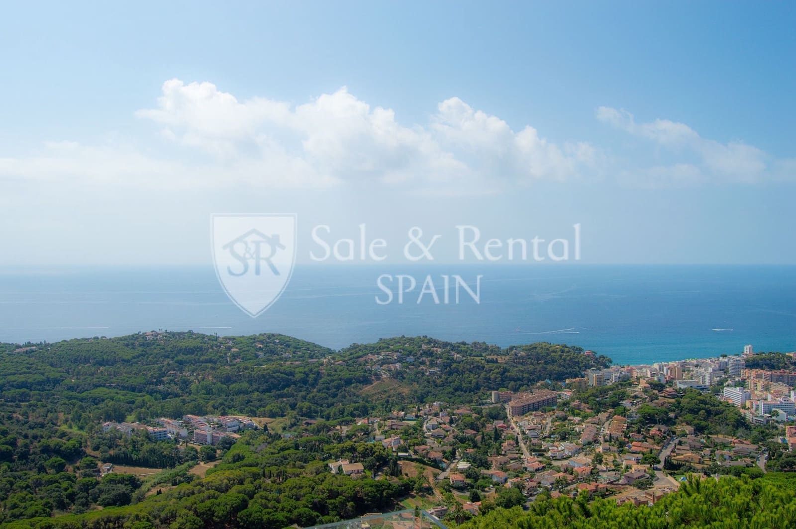 3 slaapkamer Villa te koop in Lloret de Mar met zwembad garage - € 1.250.000 (Ref: 10002568)