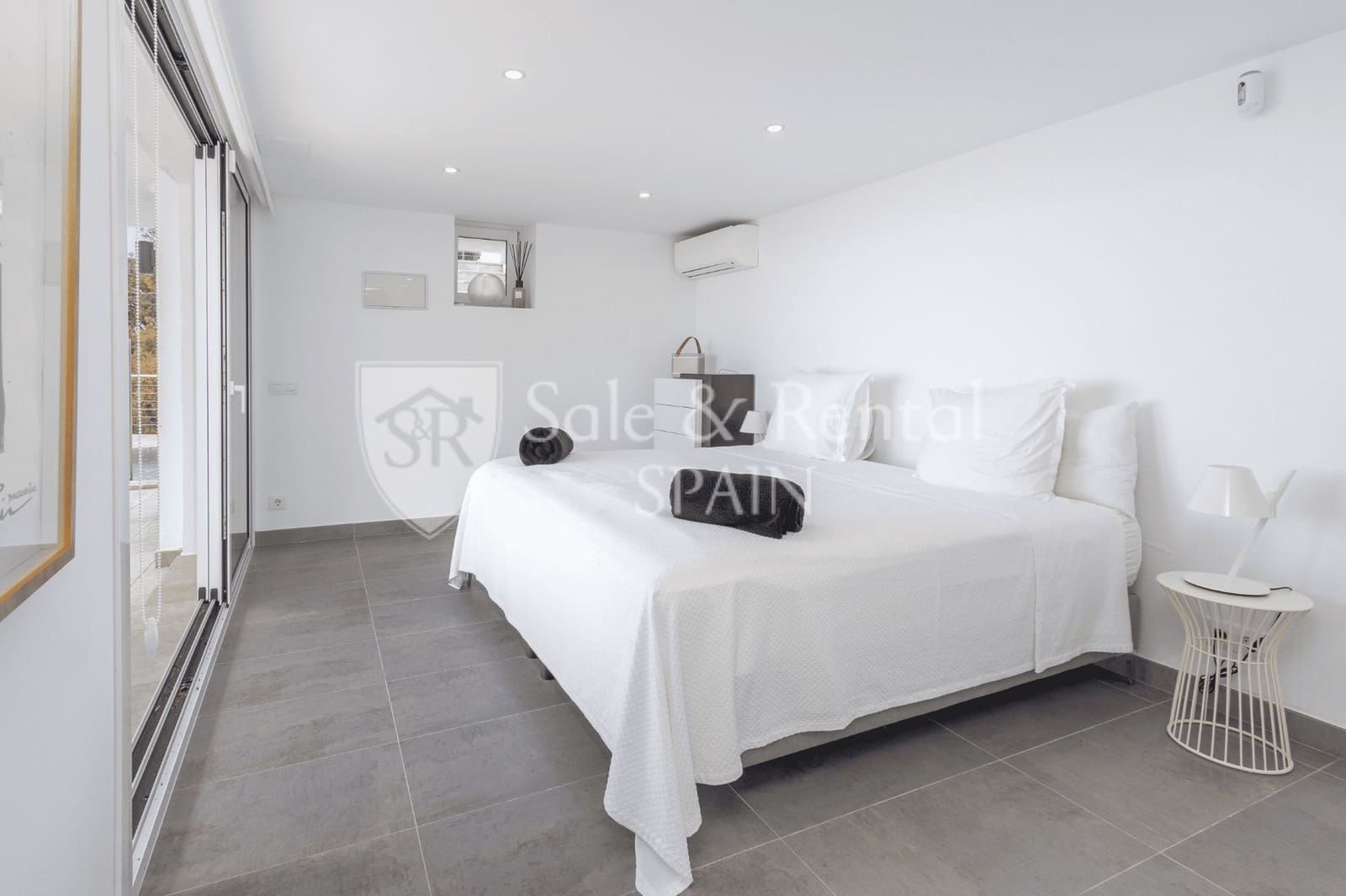 3 slaapkamer Villa te koop in Lloret de Mar met zwembad garage - € 1.250.000 (Ref: 10002568)