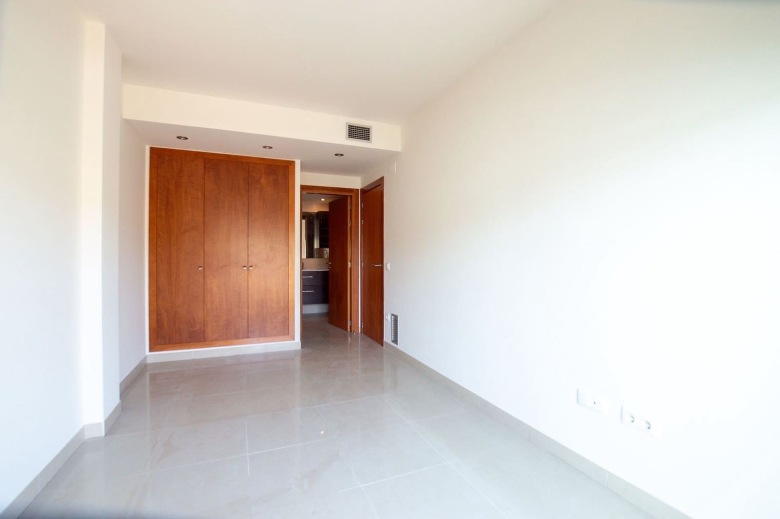 3 chambre Appartement à vendre à Llagostera avec piscine - 239 950 € (Ref: 10017015)