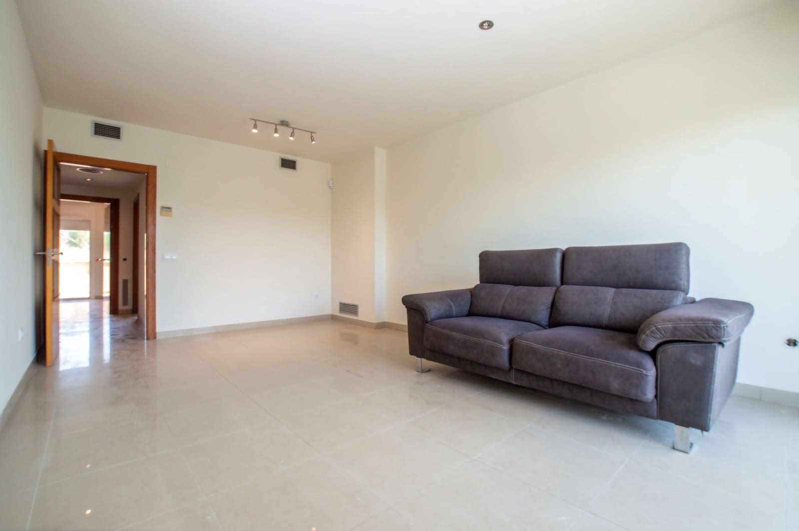3 chambre Appartement à vendre à Llagostera avec piscine - 239 950 € (Ref: 10017015)