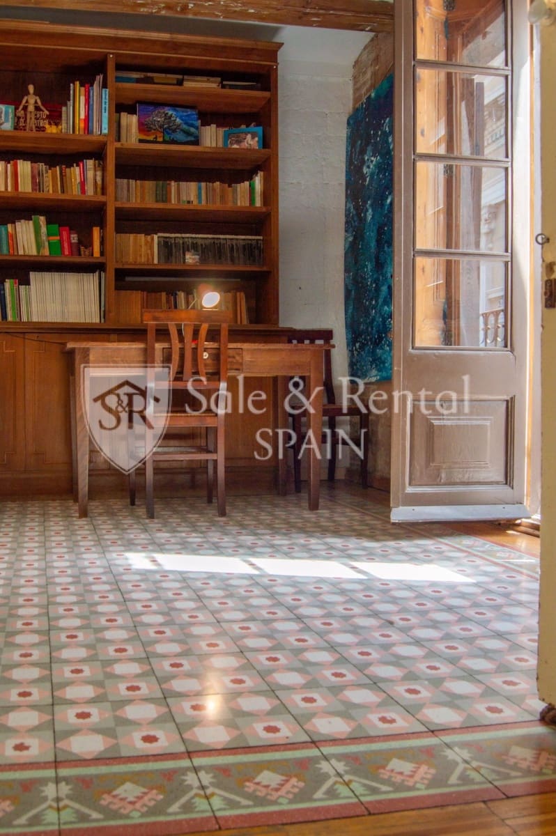 3 bedroom Flat for sale in Barcelona city - € 1,295,000 (Ref: 10031416)