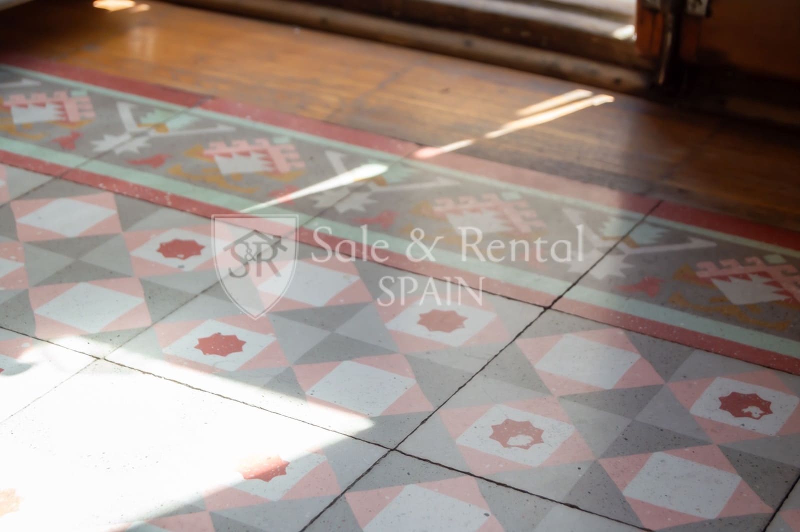 3 bedroom Flat for sale in Barcelona city - € 1,295,000 (Ref: 10031416)