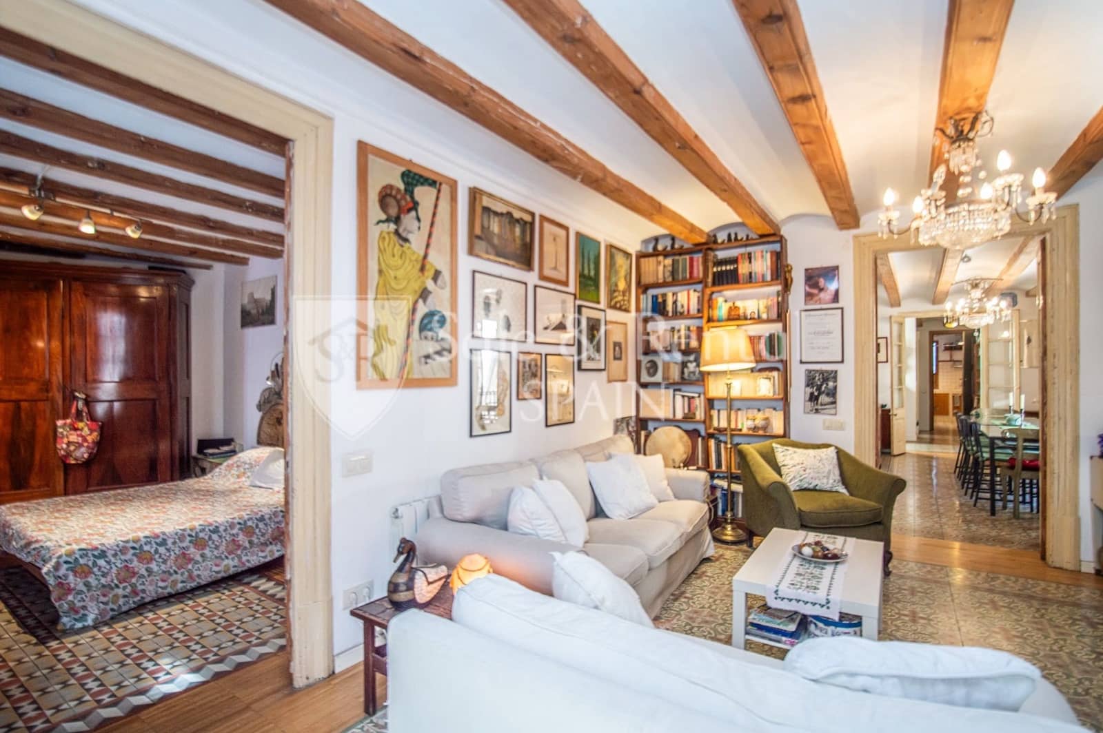 3 bedroom Flat for sale in Barcelona city - € 1,295,000 (Ref: 10031416)