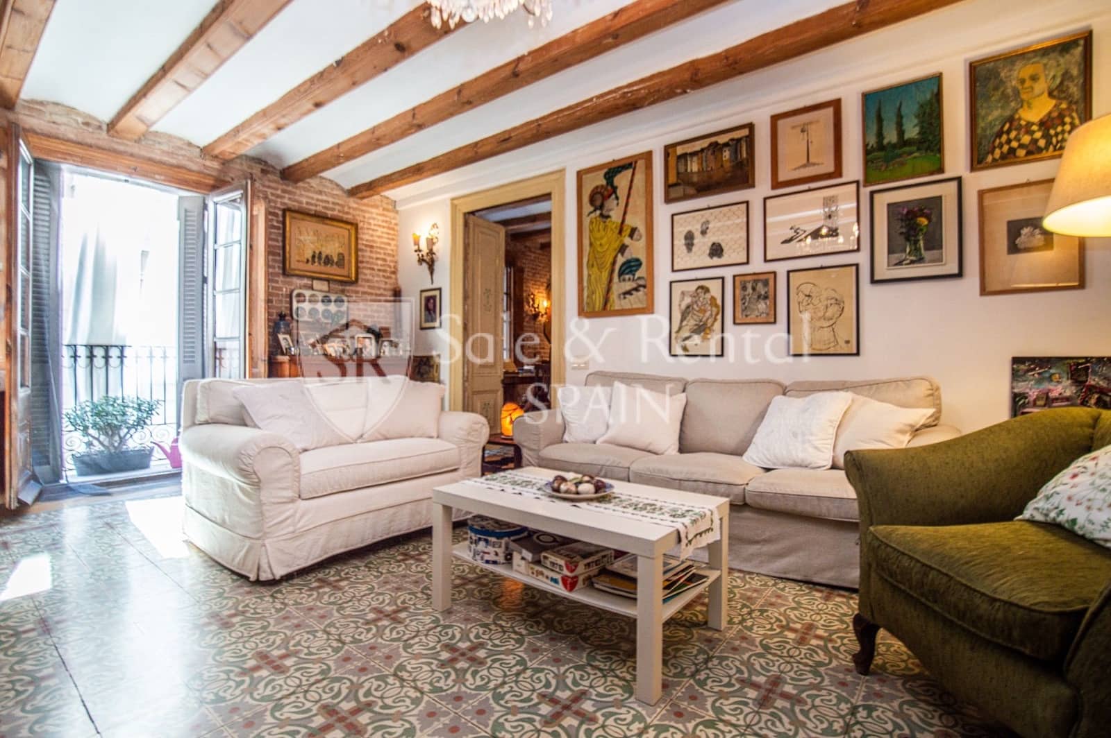 3 bedroom Flat for sale in Barcelona city - € 1,295,000 (Ref: 10031416)