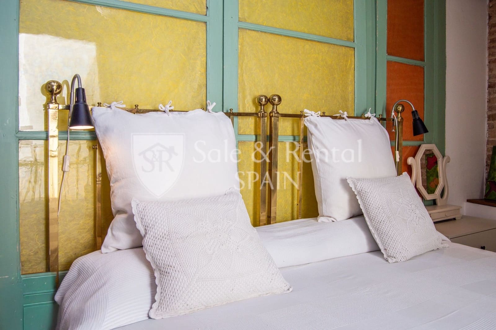 3 bedroom Flat for sale in Barcelona city - € 1,295,000 (Ref: 10031416)