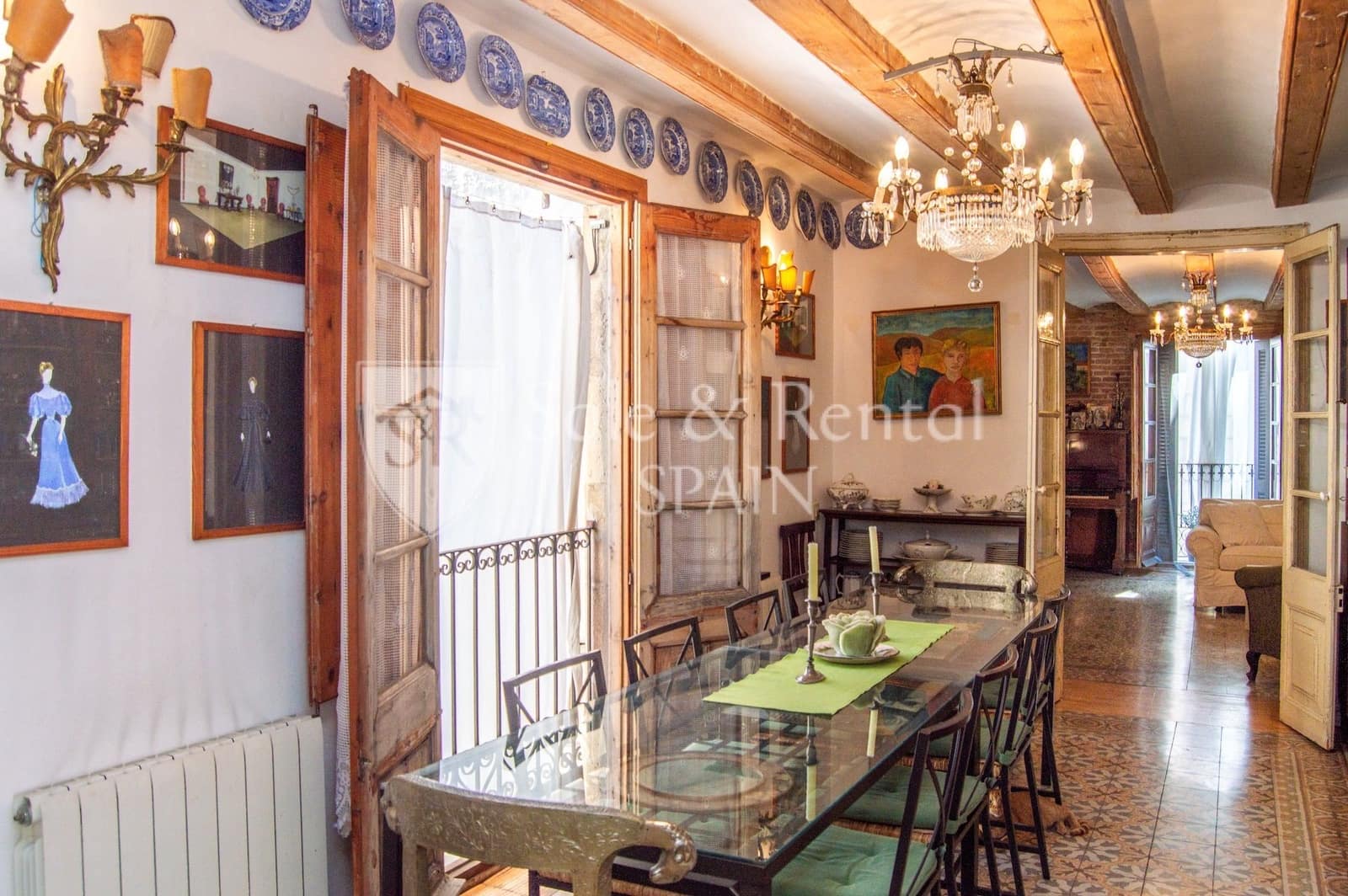 3 bedroom Flat for sale in Barcelona city - € 1,295,000 (Ref: 10031416)