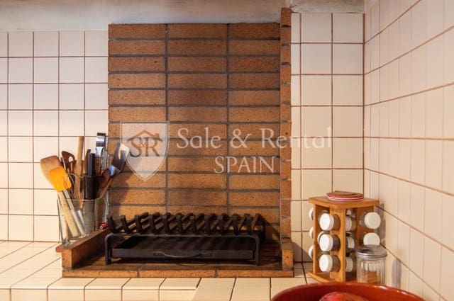 3 soveværelse Lejlighed til salg i El Barri Gòtic, Barcelona by - € 1.295.000 (Ref: 10031416)