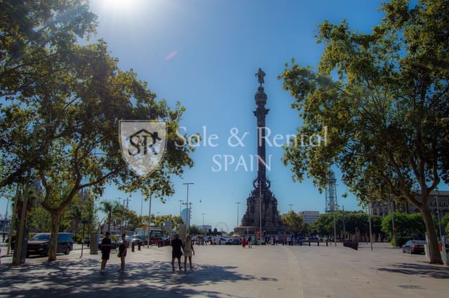 3 soveværelse Lejlighed til salg i El Barri Gòtic, Barcelona by - € 1.295.000 (Ref: 10031416)