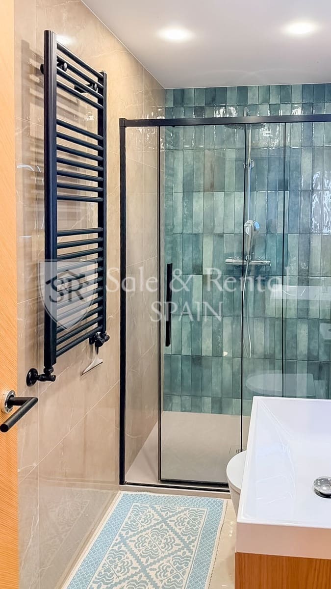 Villa/Maison à vendre à Lloret de Mar avec garage - 550 000 € (Ref: 10034852)